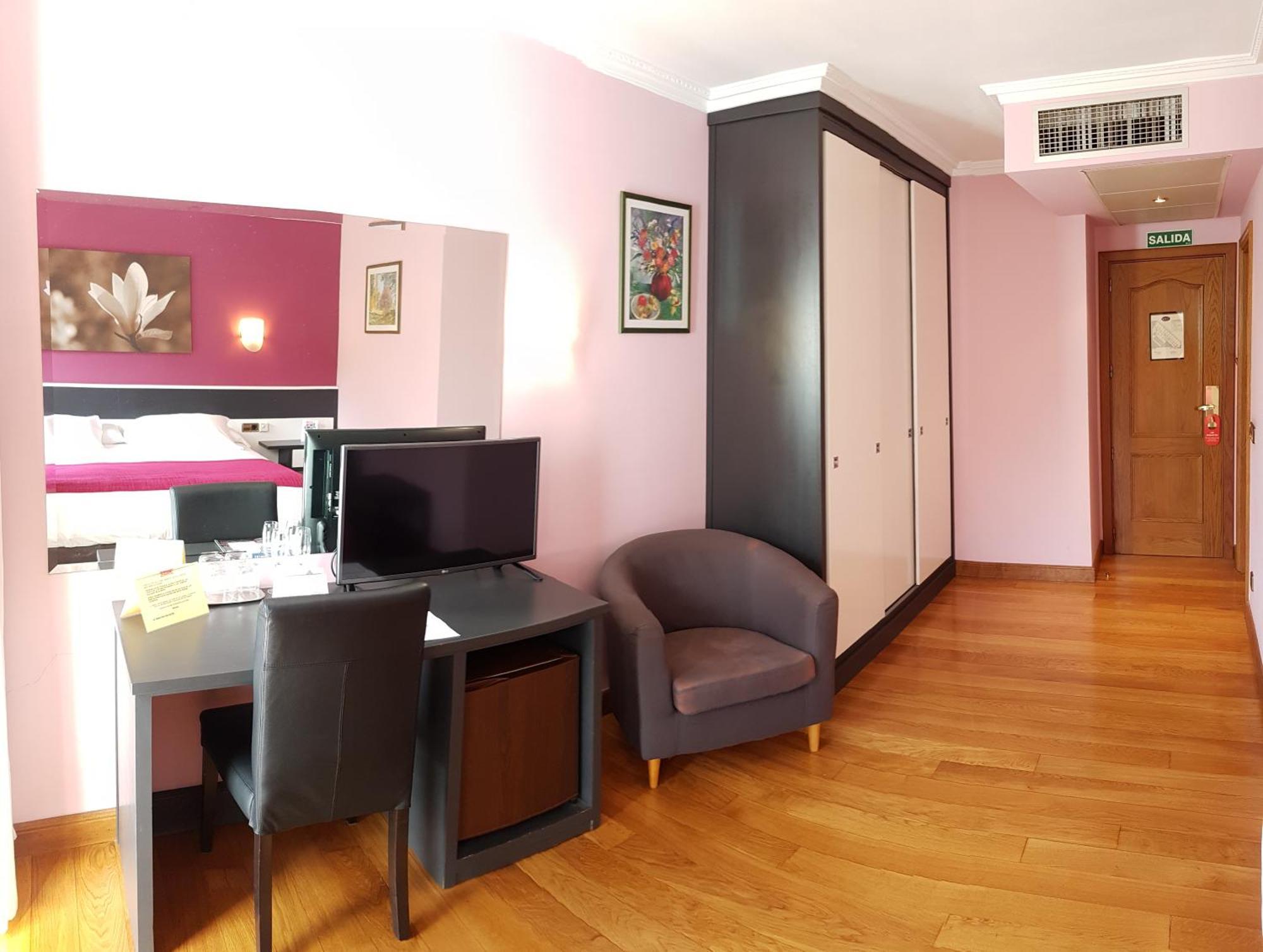 Hotel Venta De Эчалар Экстерьер фото