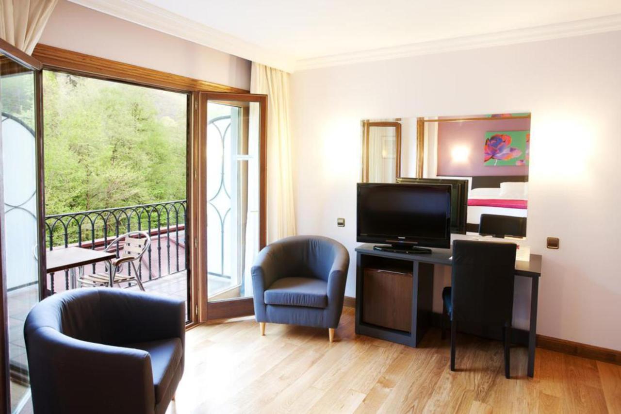 Hotel Venta De Эчалар Экстерьер фото